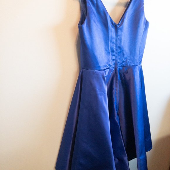 Stunning, Classy Royal Blue Cocktail Dress - Picture 5 of 8